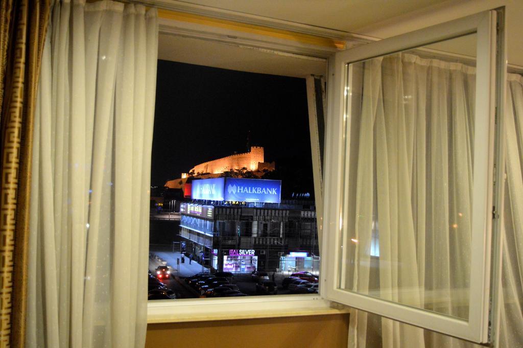 Hotel Super 8 Skopje Exterior photo